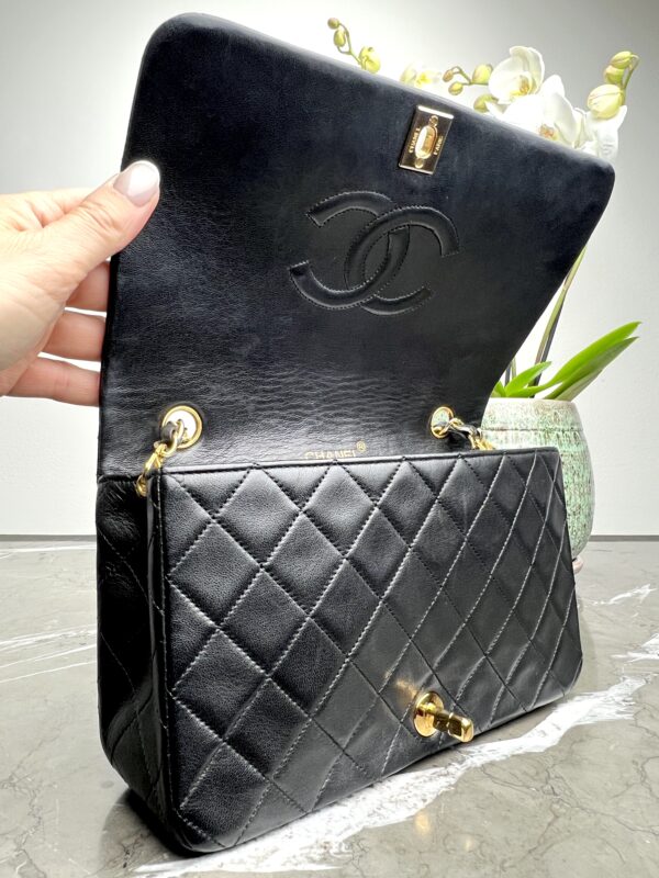 CHANEL Classic Single Full Flap • GHW - Image 9