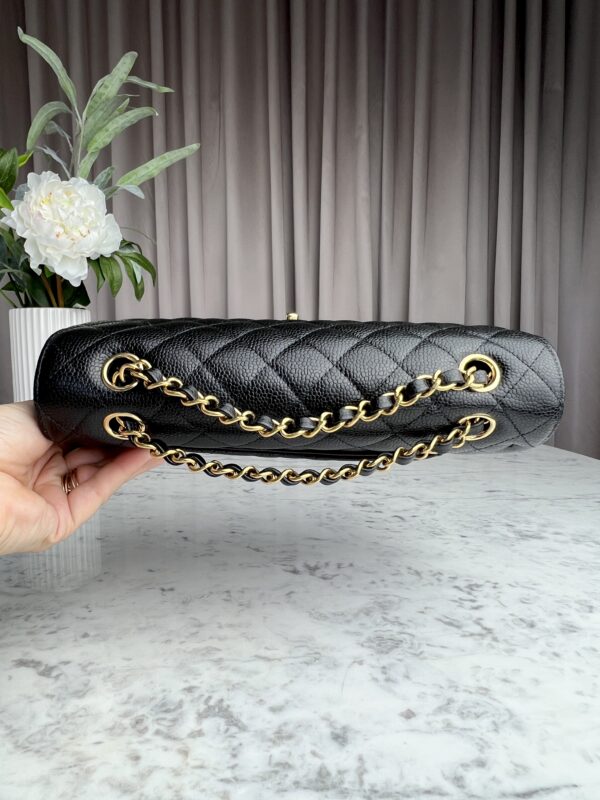 CHANEL Classic Medium • Caviar GHW - Image 9